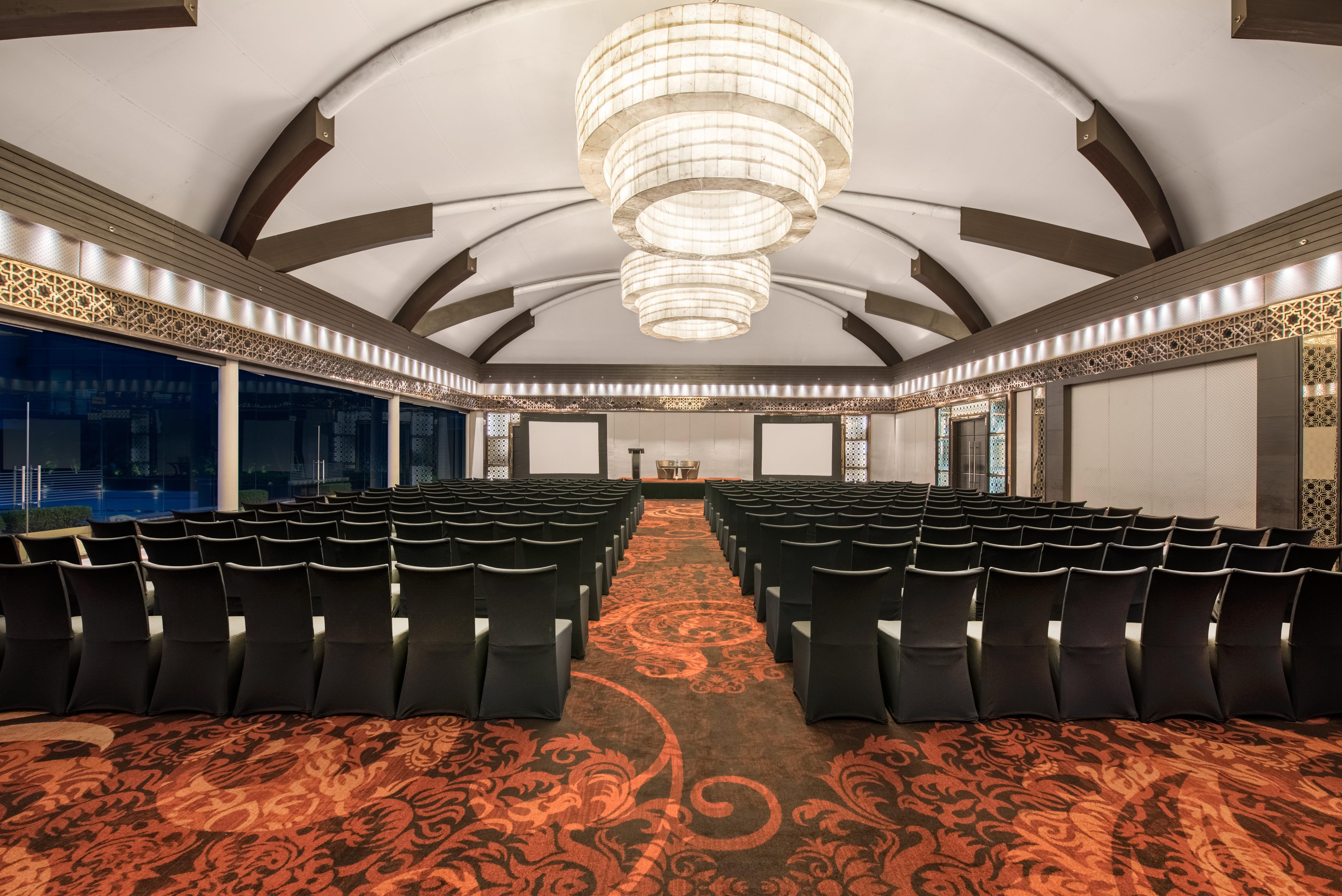 Hotel Crowne Plaza New Delhi Rohini By Ihg Zewnętrze zdjęcie
