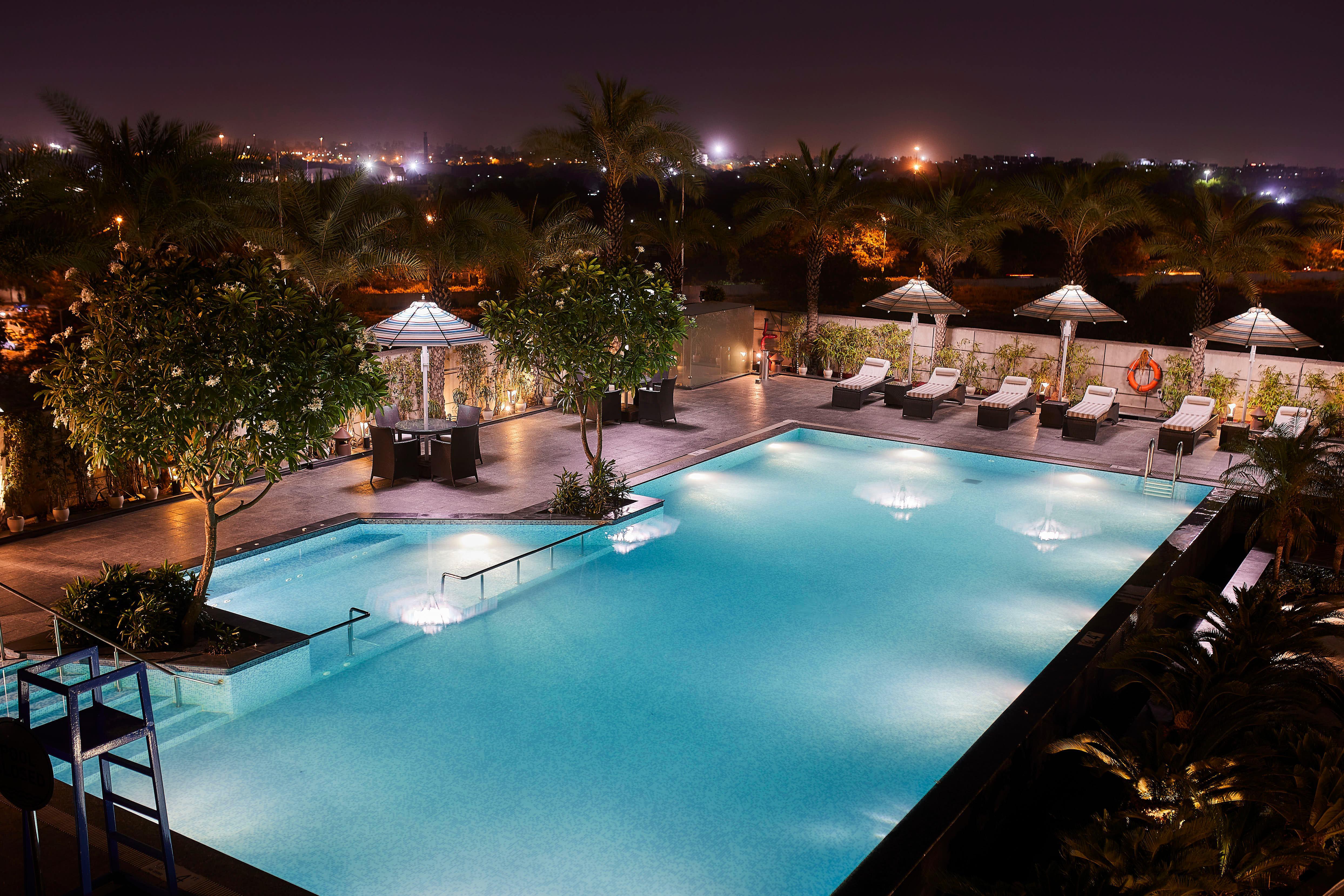 Hotel Crowne Plaza New Delhi Rohini By Ihg Zewnętrze zdjęcie