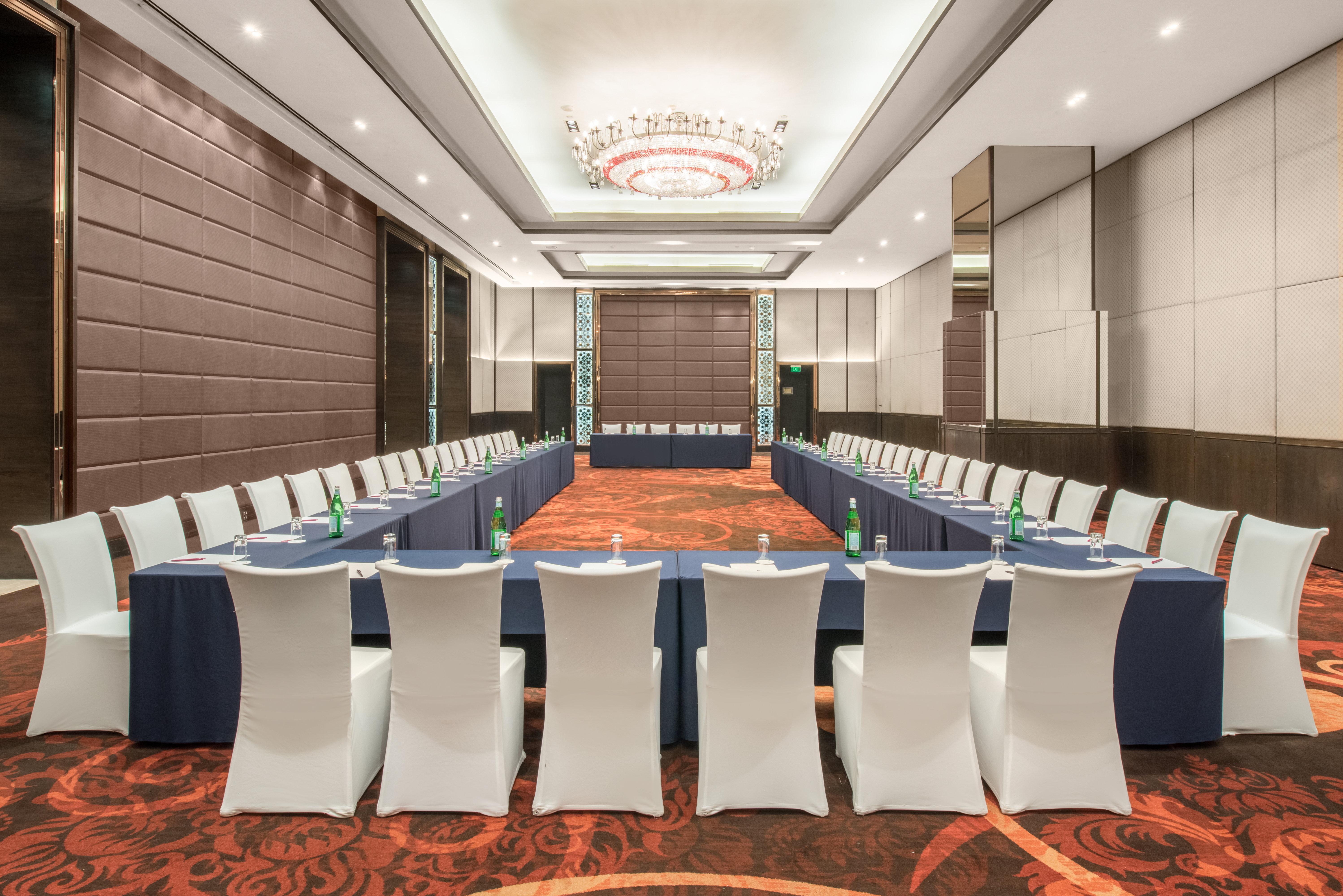 Hotel Crowne Plaza New Delhi Rohini By Ihg Zewnętrze zdjęcie